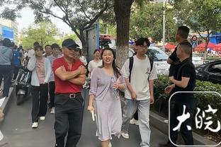 慢镜头：张康阳已经同意引进布坎南，国米希望短时间内完成交易